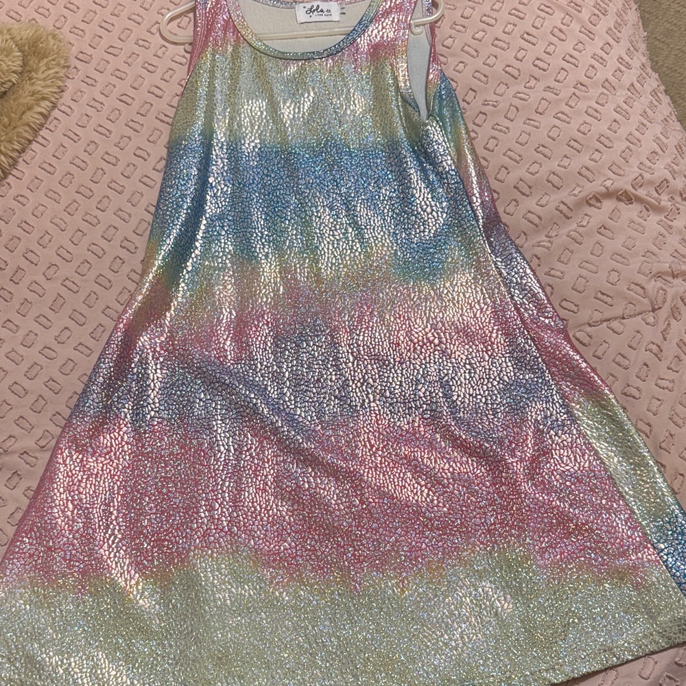 Lola Iridescent Sleeveless Top